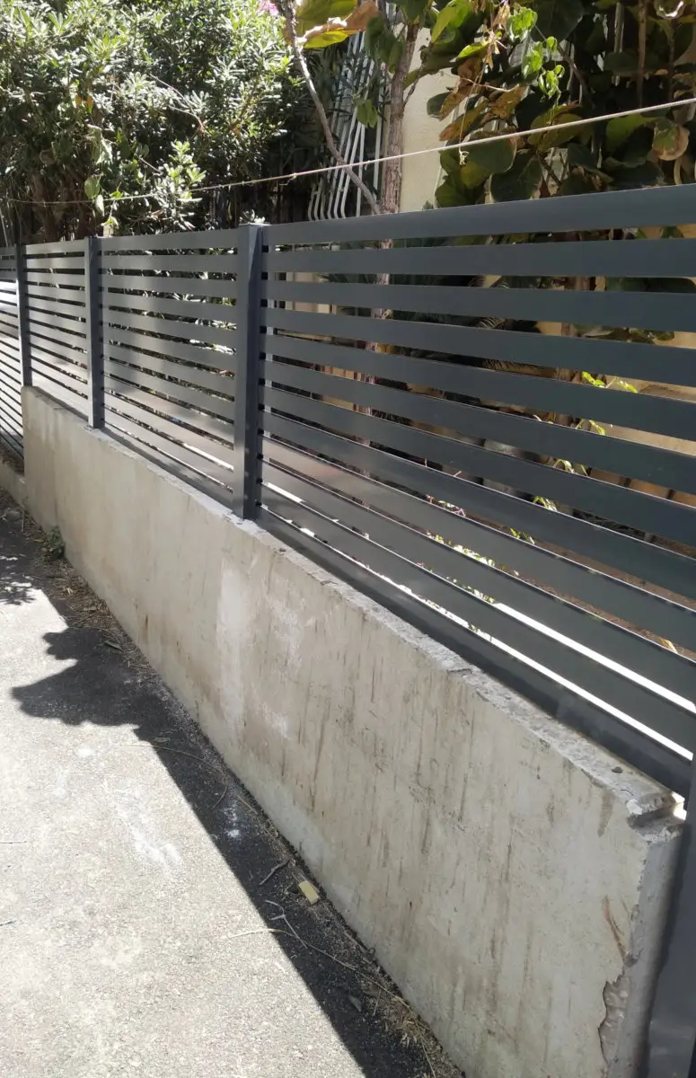 נוימן מקצוענים באלומיניום - מחסן אלומיניום הגדול בשרון!