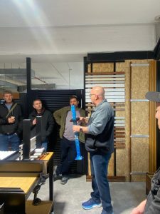 קיטים להתקנה עצמית של גדרות ופרגולות – במגוון רחב של סוגים ובאספקה מיידית!